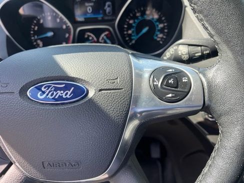 Used 2015 Ford Escape Titanium w/ Equipment Group 301A AWD/4WD image 27