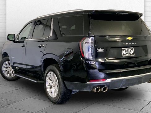 Used 2025 Chevrolet Tahoe Premier AWD/4WD image 11