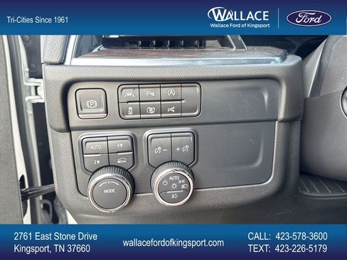 Used 2025 Chevrolet Suburban Premier image 32