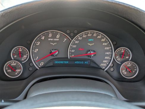 Used 2006 Chevrolet Corvette Convertible w/ Preferred Equipment Group image 26