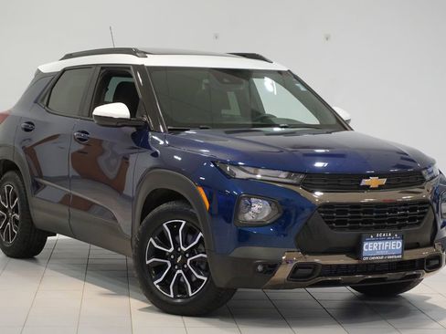 Certified 2023 Chevrolet TrailBlazer ACTIV w/ Sun and Liftgate Package image 3