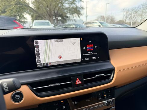 Used 2024 Kia Seltos SX w/ SX Sunroof Package image 22