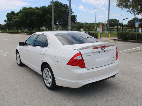 Used 2011 Ford Fusion SE w/ 202A Rapid Spec Order Code FWD image 6
