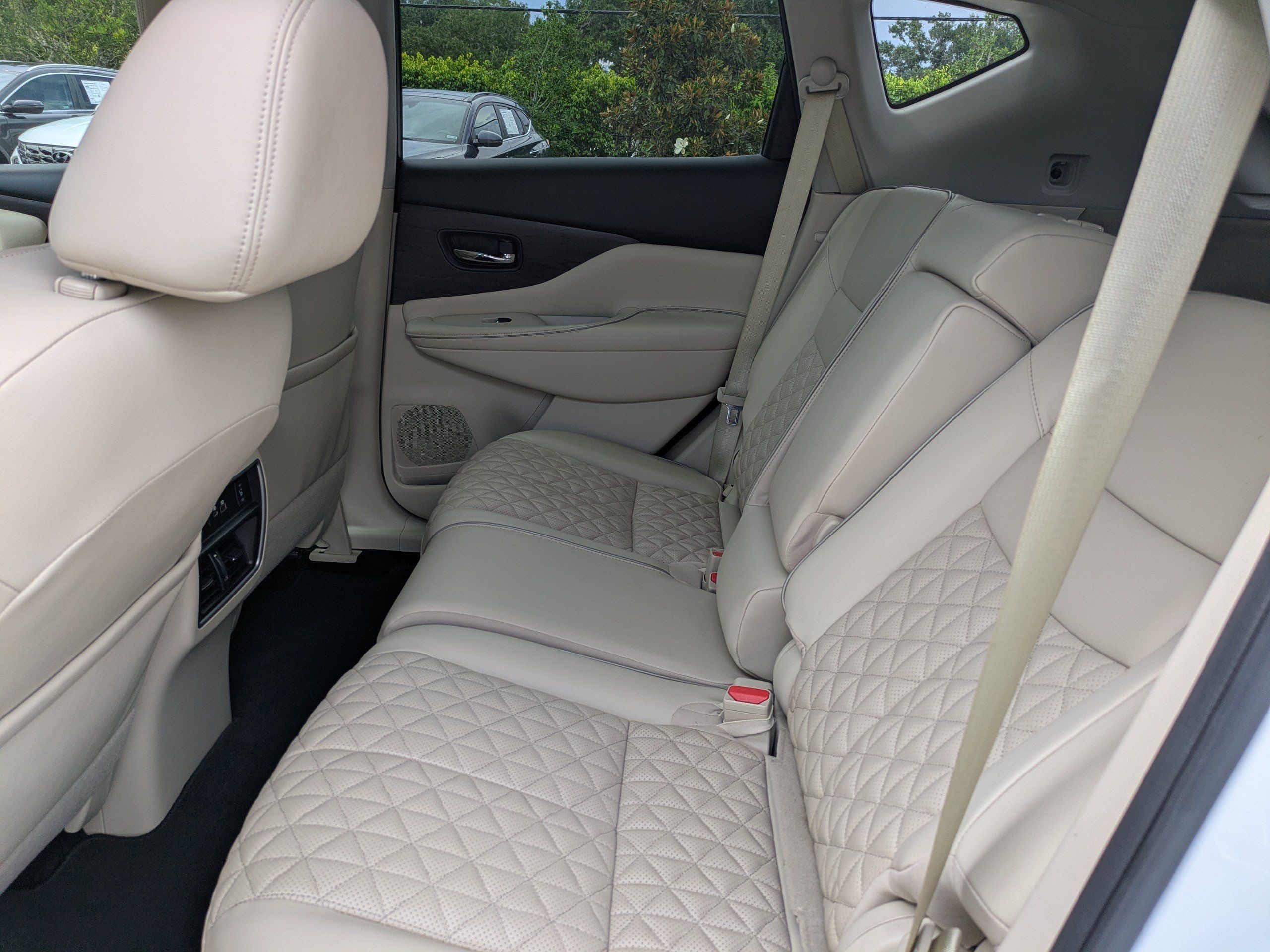 Used 2019 Nissan Murano Platinum FWD image 13