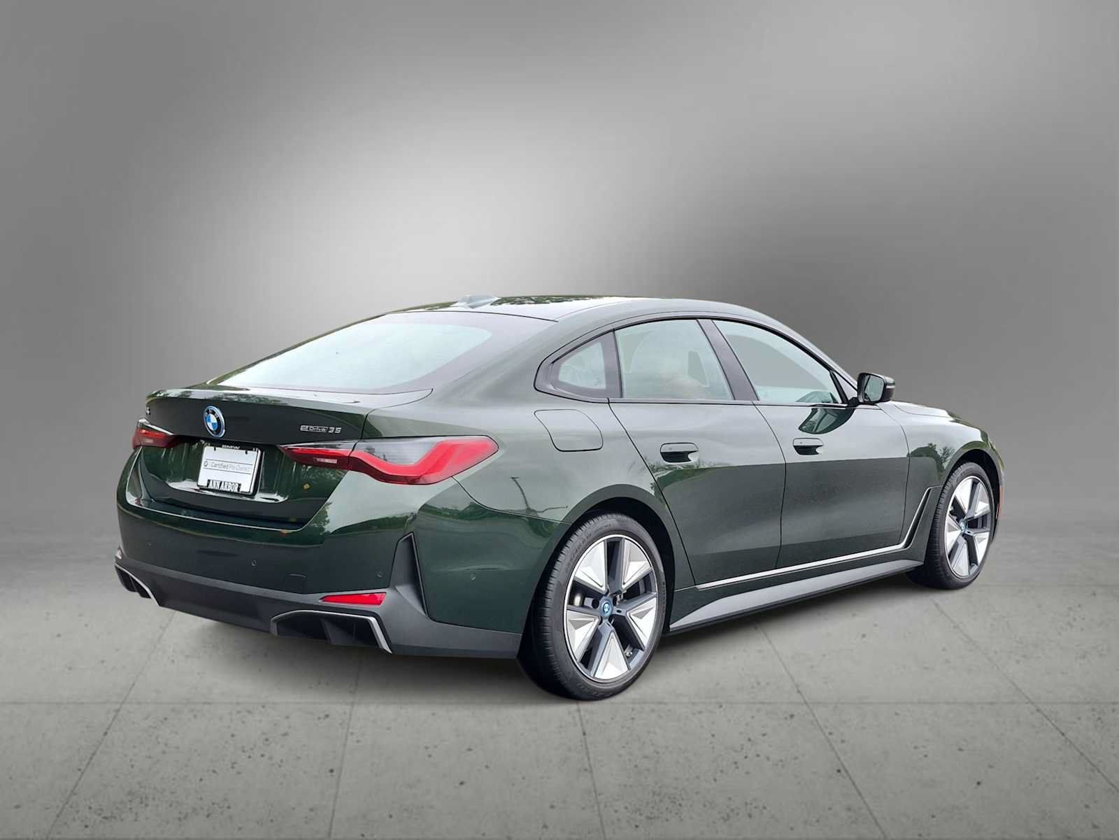 Used 2023 BMW i4 eDrive35 w/ Premium Package RWD image 8