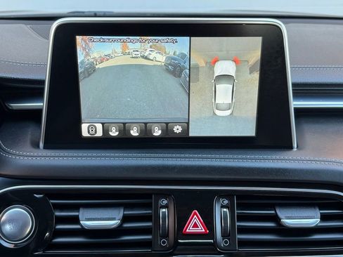 Used 2020 Genesis G70 2.0T w/ Prestige Package image 40