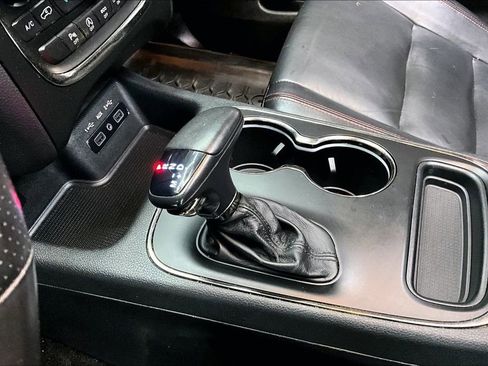 Used 2018 Dodge Durango GT AWD/4WD image 18