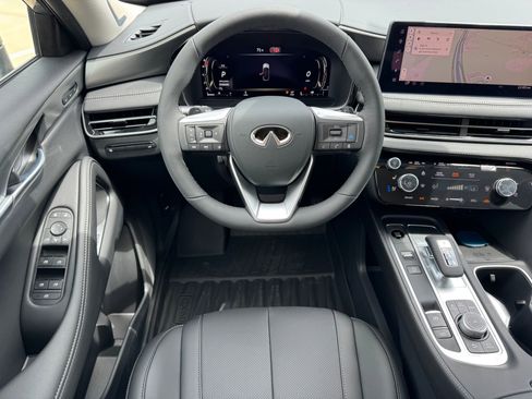 New 2027 INFINITI QX60 Luxe w/ Family Package FWD image 28