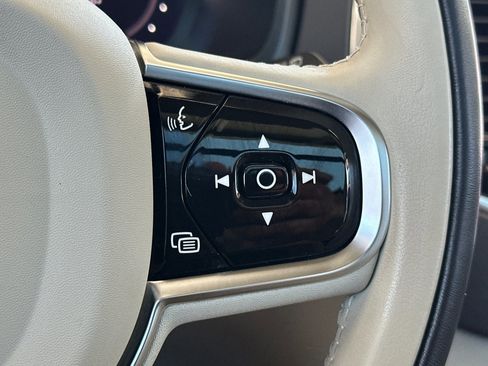 Certified 2023 Volvo XC90 T8 Ultimate w/ Lounge Package image 30