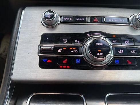 Used 2020 Lincoln Aviator Reserve w/ Equipment Group 202A image 48