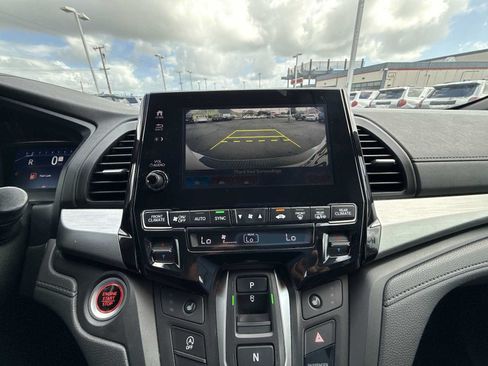 Used 2023 Honda Odyssey Sport image 18