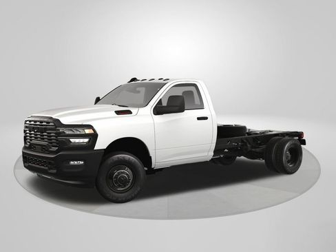New 2025 RAM 3500 Tradesman AWD/4WD image 2