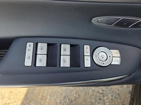 New 2027 Genesis GV70 3.5T Prestige AWD/4WD image 20