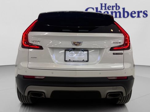 Used 2020 Cadillac XT4 Premium Luxury image 6