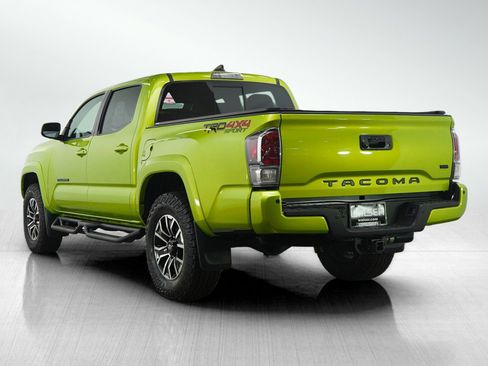 Used 2023 Toyota Tacoma TRD Sport w/ Advanced Technology Package AWD/4WD image 3
