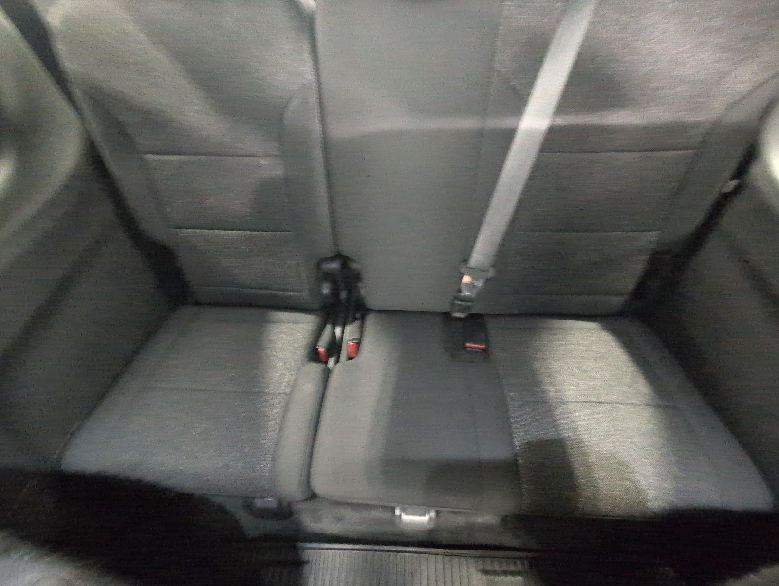 Certified 2024 Chevrolet Traverse LT w/ LPO, Floor Liner Package FWD image 21