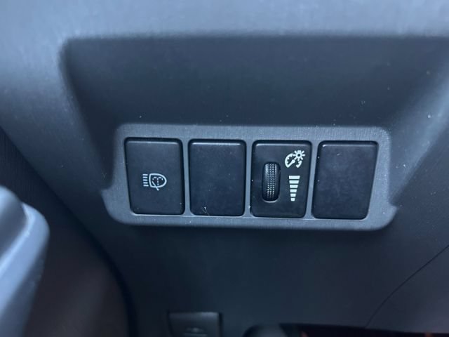 Used 2013 Toyota Prius V Five FWD image 21
