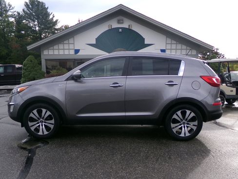 Used 2012 Kia Sportage EX w/ EX Premium Pkg image 2
