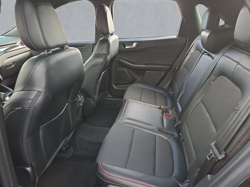 Certified 2023 Ford Escape ST-Line w/ Tech Pack #1 image 23