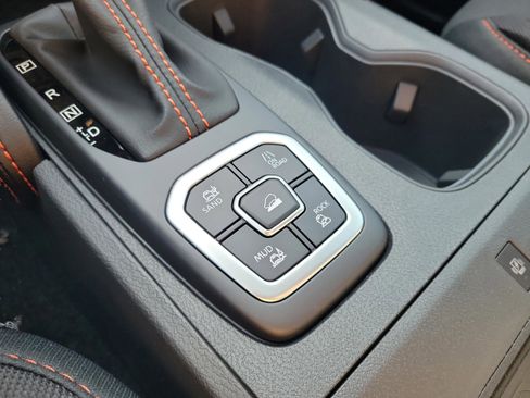 New 2026 Nissan Frontier PRO-4X image 21