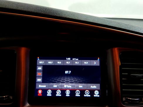 Used 2020 Dodge Charger SXT w/ Blacktop Package RWD image 25