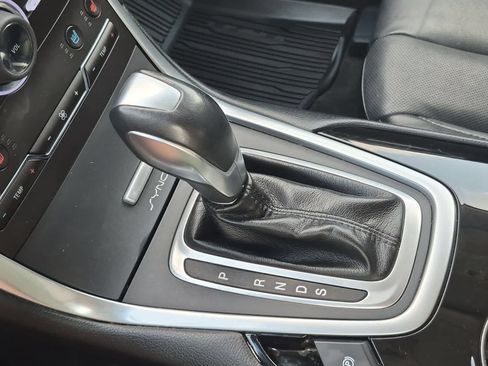 Used 2015 Ford Edge Titanium w/ Equipment Group 301A AWD/4WD image 34