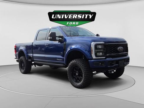 New 2026 Ford F250 XLT w/ XLT Premium Package AWD/4WD image 1