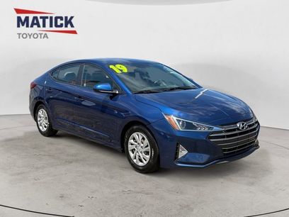Used 2019 Hyundai Elantra SE