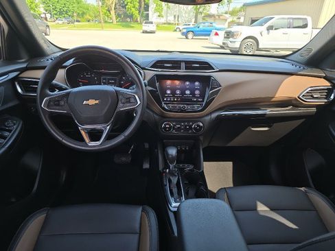 Used 2021 Chevrolet TrailBlazer ACTIV w/ Convenience Package AWD/4WD image 31