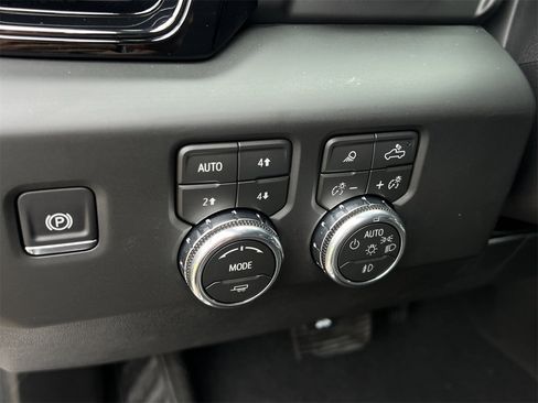Used 2026 GMC Sierra 1500 AT4X w/ AT4X AEV Edition image 18