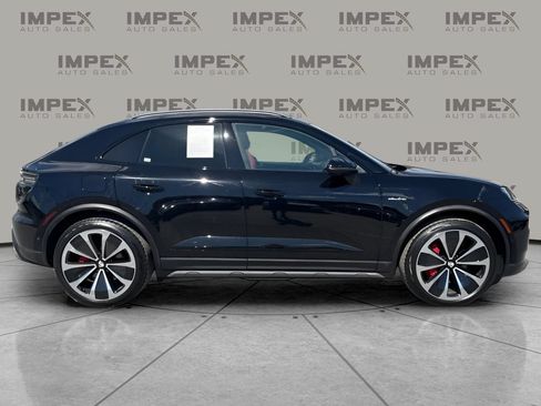 Used 2025 Porsche Macan 4S Electric w/ Premium Package AWD/4WD image 6