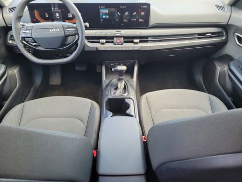 Used 2025 Kia K4 FWD image 11