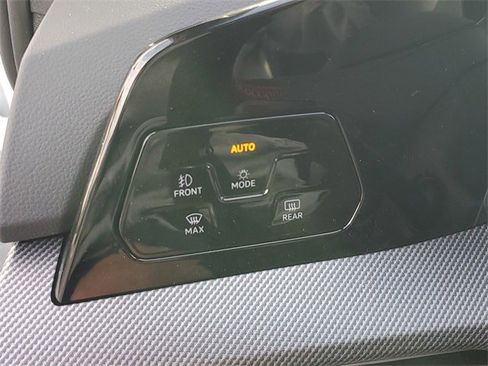 New 2026 Volkswagen GTI SE image 28