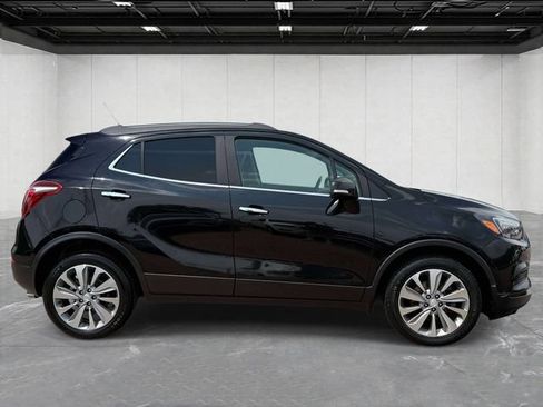 Used 2018 Buick Encore Preferred FWD image 4