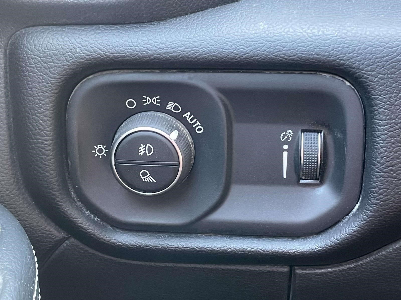 Used 2024 RAM 2500 Big Horn AWD/4WD image 15