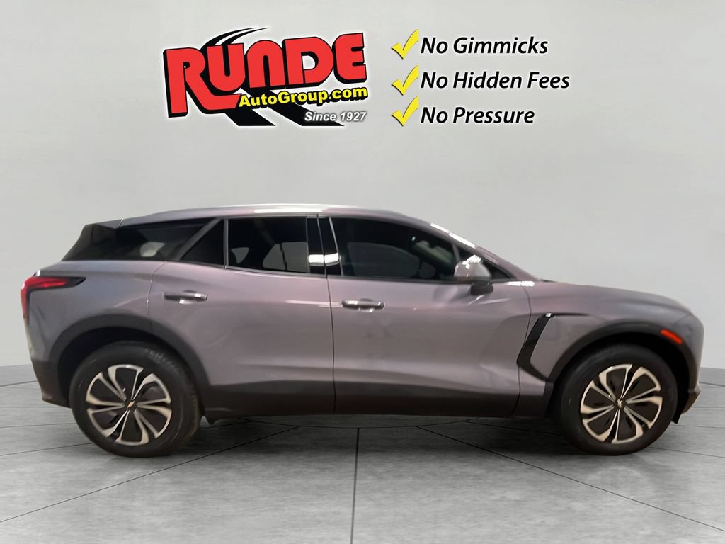 Used 2024 Chevrolet Blazer EV LT AWD/4WD image 10