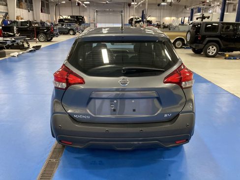 Used 2020 Nissan Kicks SV FWD image 6