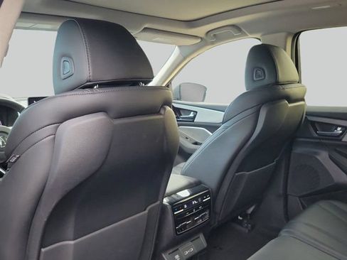 Used 2024 Acura MDX FWD image 10