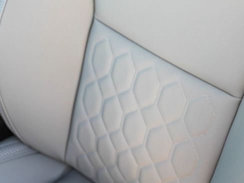 New 2026 Volvo XC60 B5 Plus w/ Climate Package PRO image 27