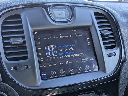 Used 2023 Chrysler 300 S image 17