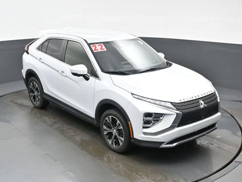Used 2022 Mitsubishi Eclipse Cross SEL AWD/4WD image 34