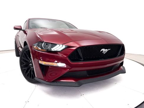 Used 2019 Ford Mustang GT Premium w/ GT Performance Package RWD image 6