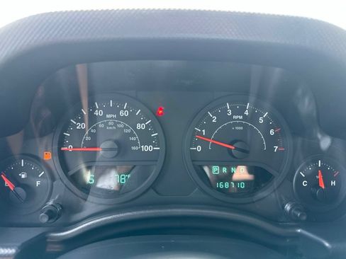 Used 2009 Jeep Wrangler Unlimited X AWD/4WD image 37