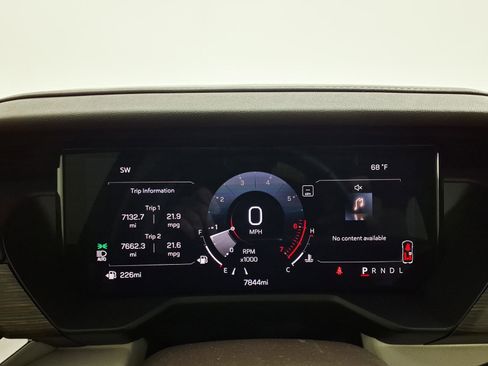Used 2026 GMC Acadia Denali FWD image 25