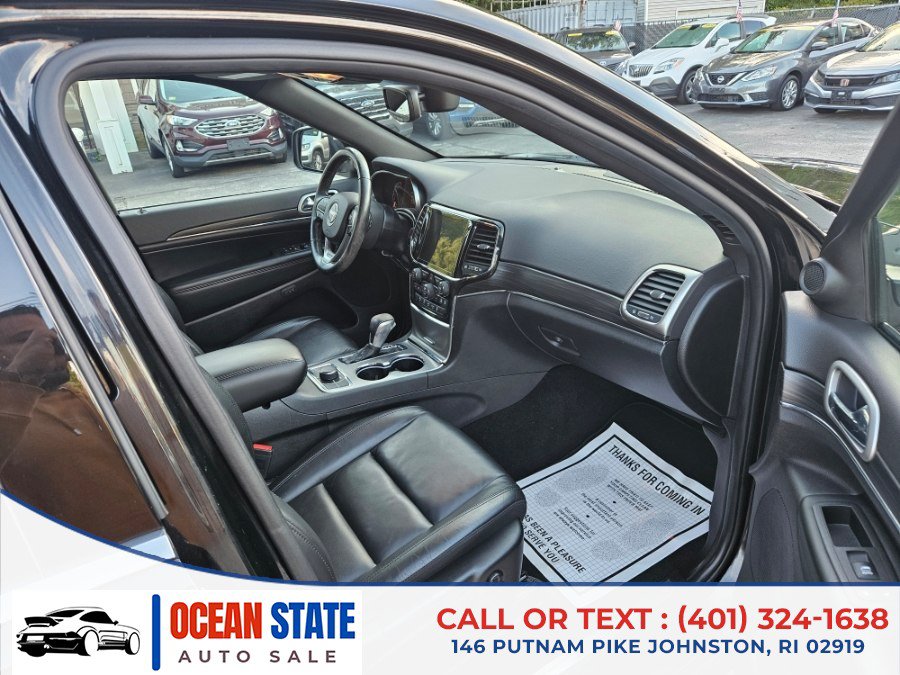 Used 2021 Jeep Grand Cherokee Limited w/ Premium Lighting Group AWD/4WD image 13