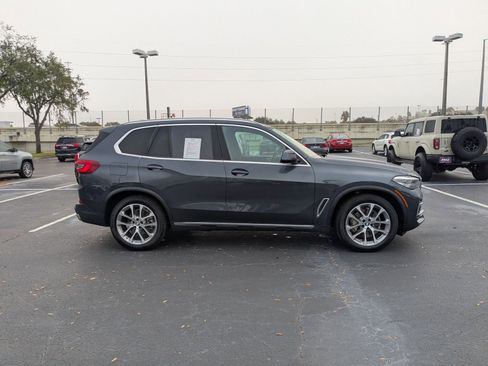 Used 2021 BMW X5 sDrive40i w/ Premium Package 2 image 8