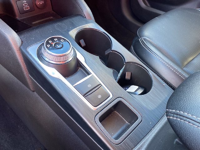 Used 2024 Ford Escape Platinum AWD/4WD image 13