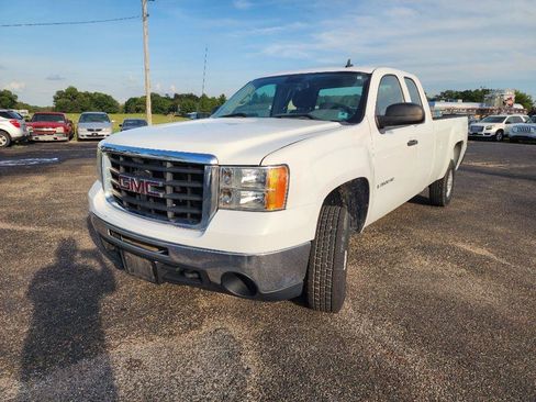 Used 2009 GMC Sierra 2500 W/T w/ Snow Plow Prep Package AWD/4WD image 11