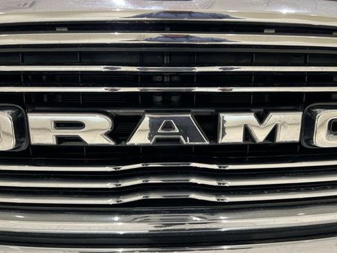 Used 2023 RAM 1500 Laramie AWD/4WD image 28