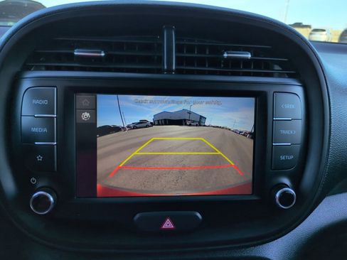 Used 2025 Kia Soul LX image 22